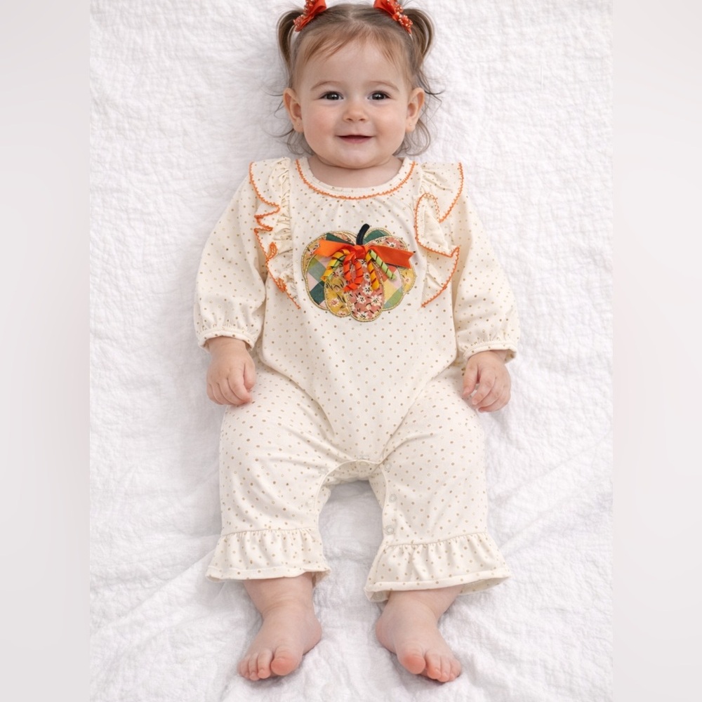 NWT!Bonnie Baby Cream and Gold Polka Dot Outfit with pumpkin in the center